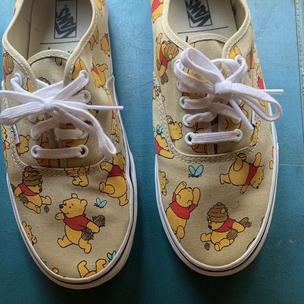 Men’s Pooh bear Vans
